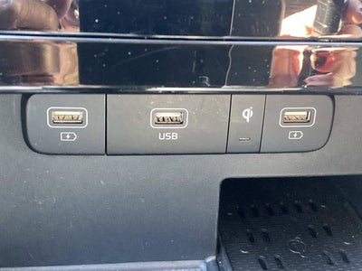 2024 Kia Carnival EX