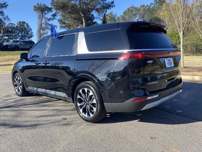 2024 Kia Carnival EX