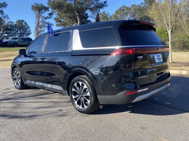 2024 Kia Carnival EX
