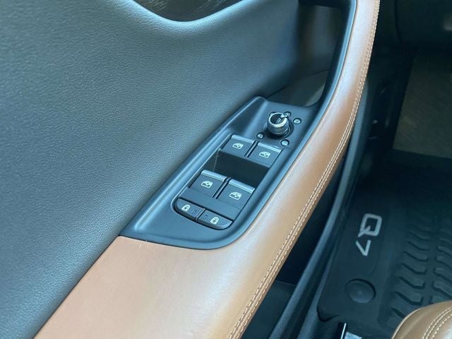 2021 Audi Q7 55 Prestige quattro