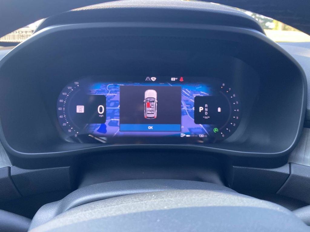 2024 Volvo XC40 B5 Plus Dark Theme