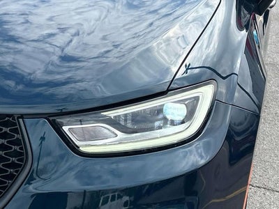 2025 Chrysler Pacifica Hybrid Select