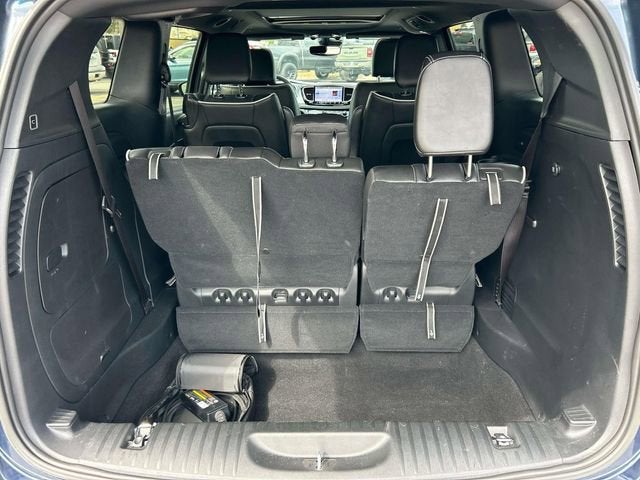 2025 Chrysler Pacifica Hybrid Select