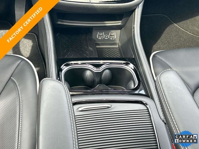 2025 Chrysler Pacifica Hybrid Select