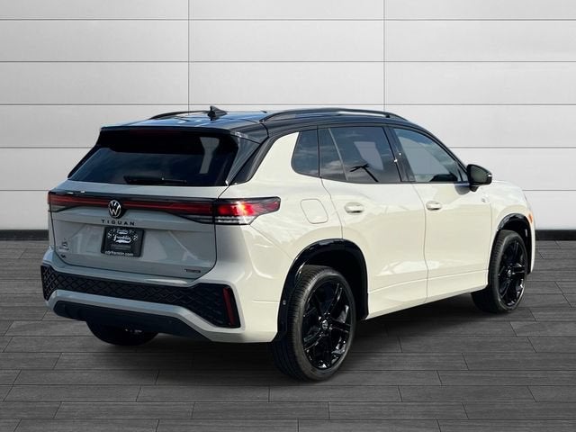 2025 Volkswagen Tiguan 2.0T SE R-Line Black