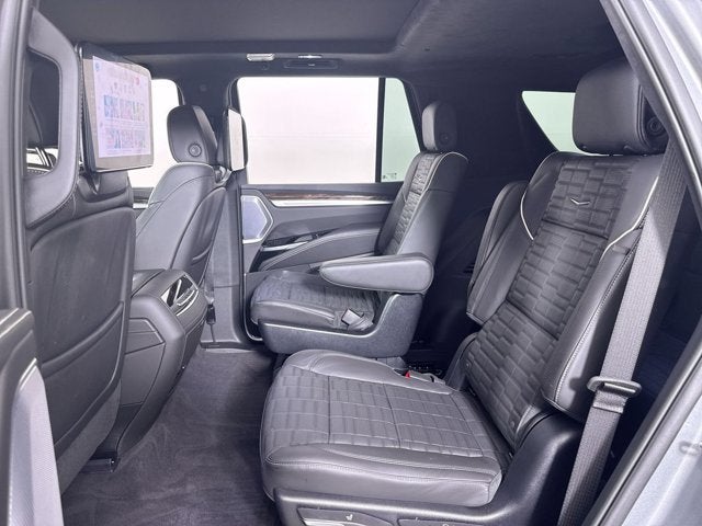 2025 Cadillac Escalade 4WD Sport Platinum