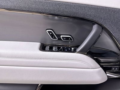 2023 Land Rover Range Rover Sport SE