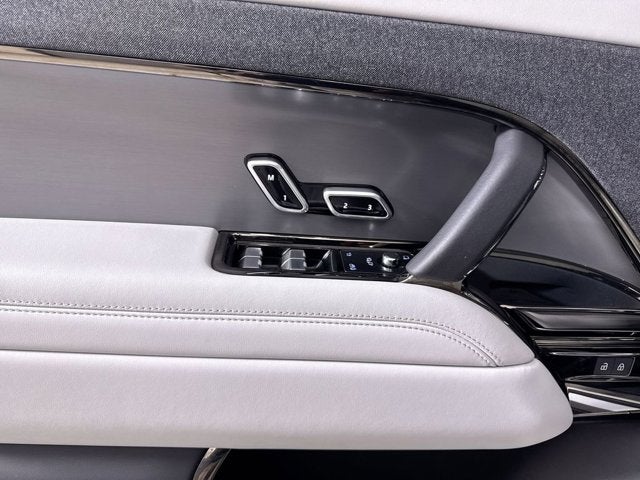 2023 Land Rover Range Rover Sport SE