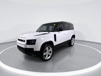 2023 Land Rover Defender X-Dynamic SE