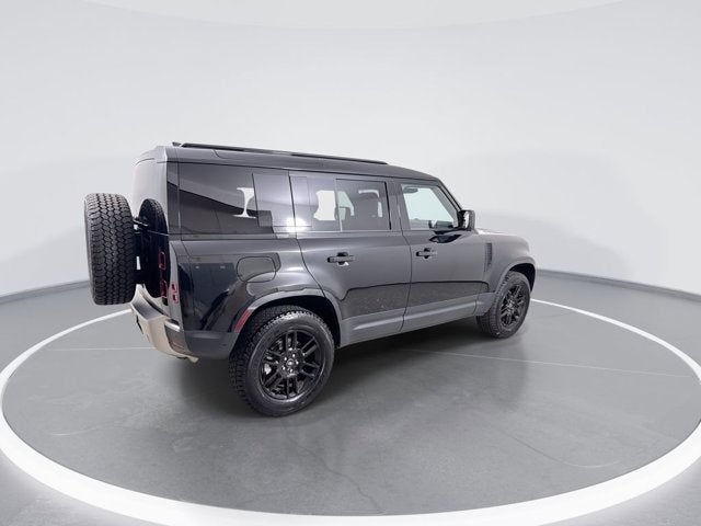 2025 Land Rover Defender S