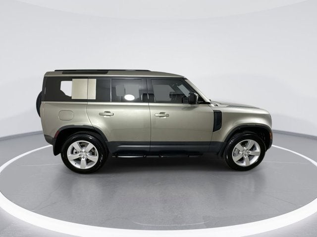 2025 Land Rover Defender S