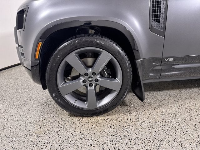 2024 Land Rover Defender Carpathian Edition