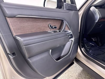 2023 Land Rover Range Rover SE