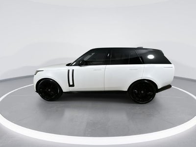 2023 Land Rover Range Rover SE