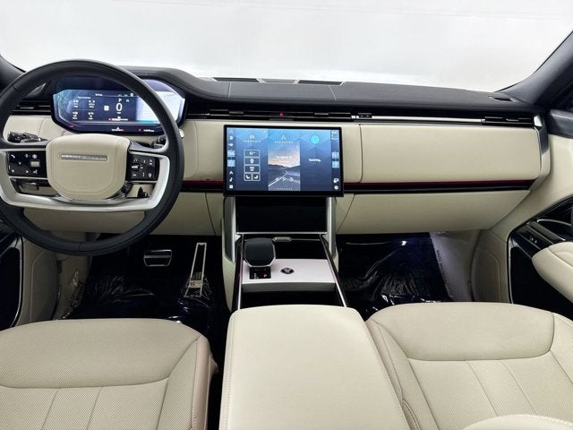 2025 Land Rover Range Rover SE