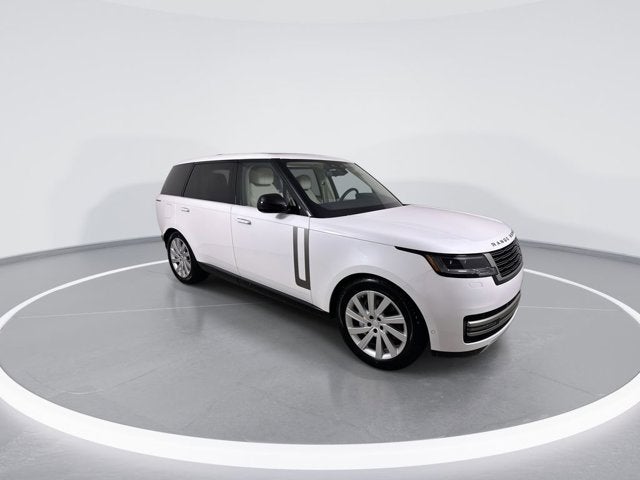 2024 Land Rover Range Rover SE