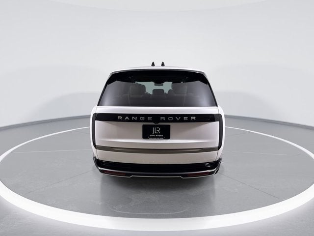 2024 Land Rover Range Rover SE
