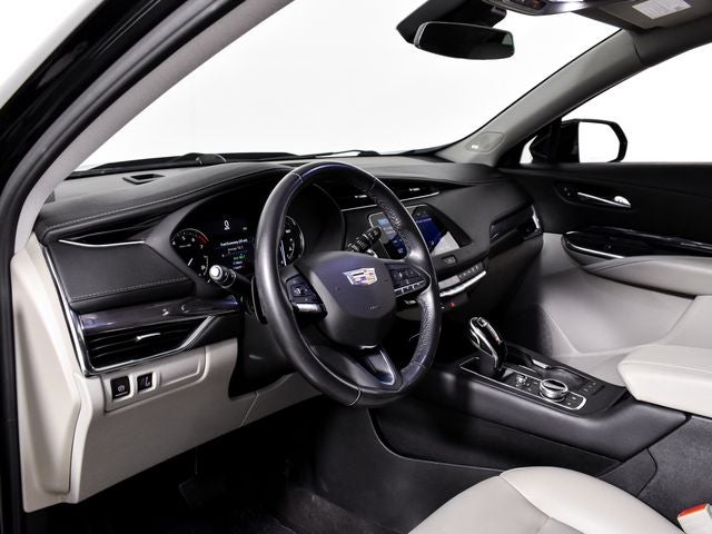 2020 Cadillac XT4 Luxury
