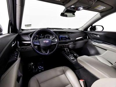 2020 Cadillac XT4 Luxury