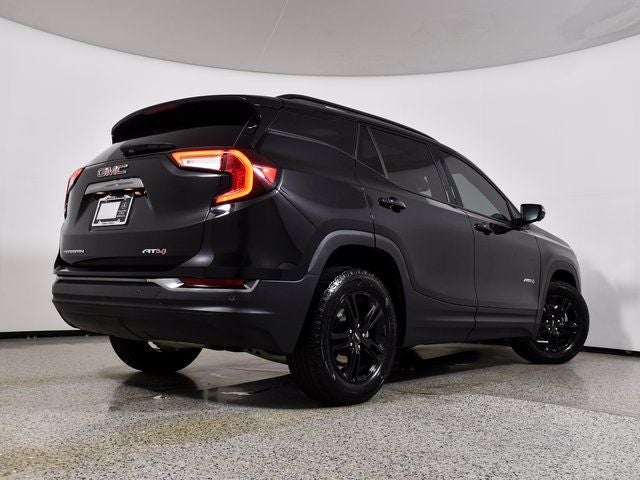 2024 GMC Terrain AT4