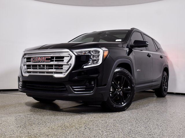 2024 GMC Terrain AT4