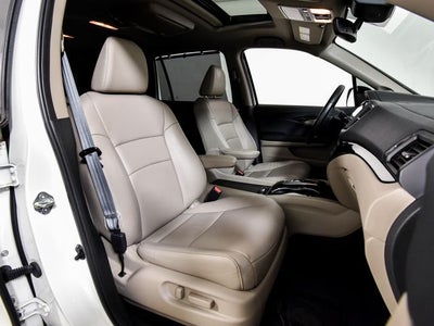 2019 Honda Pilot Touring 8 Passenger