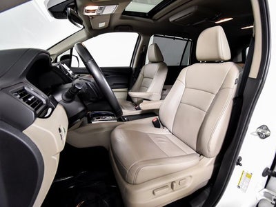 2019 Honda Pilot Touring 8 Passenger