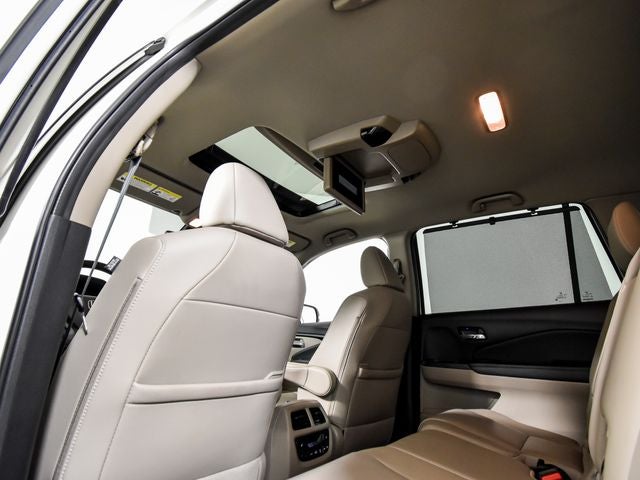 2019 Honda Pilot Touring 8 Passenger