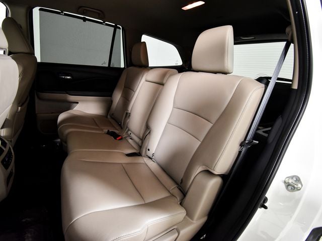 2019 Honda Pilot Touring 8 Passenger