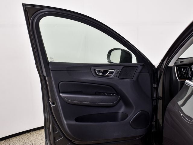 2019 Volvo XC60 T5 Inscription