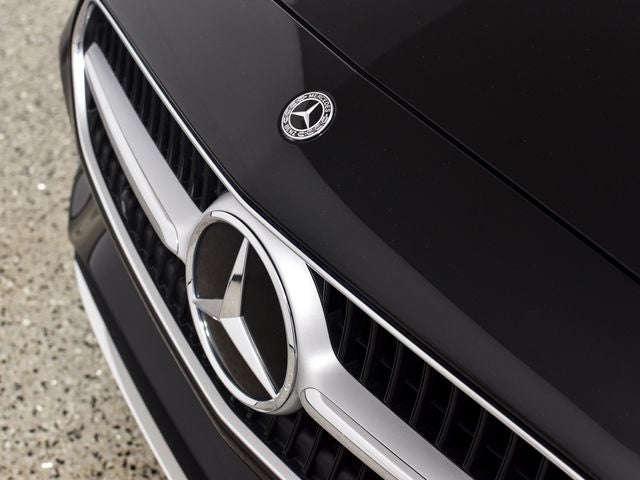 2025 Mercedes-Benz C 300 C 300