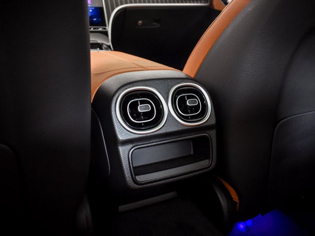 2026 Mercedes-Benz C 300 C 300