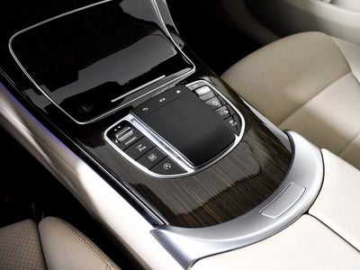 2022 Mercedes-Benz GLC 300 GLC 300