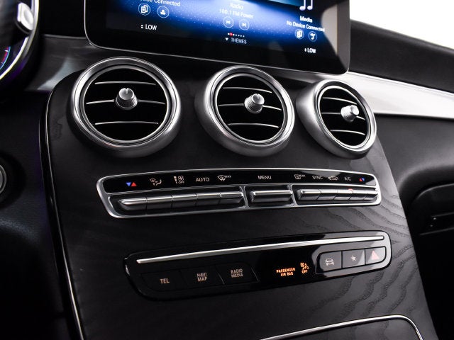 2021 Mercedes-Benz GLC 300 GLC 300
