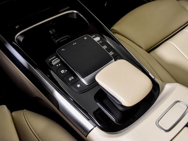 2022 Mercedes-Benz GLB 250 GLB 250