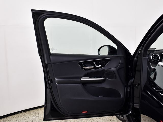 2025 Mercedes-Benz GLC 300 GLC 300