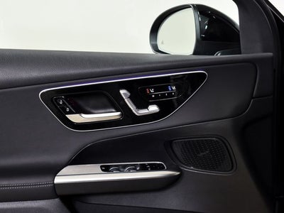 2025 Mercedes-Benz GLC 300 GLC 300