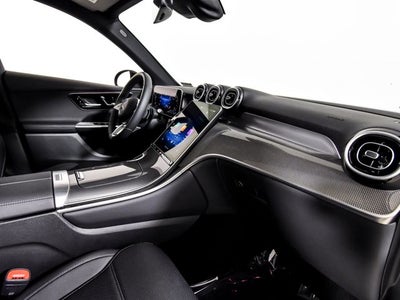 2025 Mercedes-Benz GLC 300 GLC 300