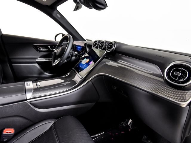 2025 Mercedes-Benz GLC 300 GLC 300
