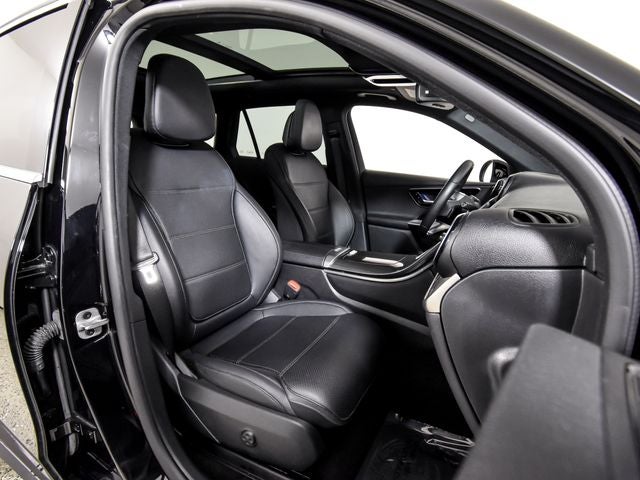 2025 Mercedes-Benz GLC 300 GLC 300