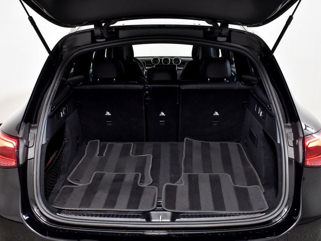2025 Mercedes-Benz GLC 300 GLC 300