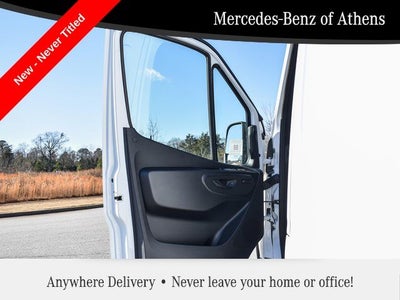2024 Mercedes-Benz Sprinter Crew Van Cargo 144 WB 4MATIC®