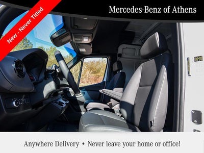 2024 Mercedes-Benz Sprinter Crew Van Cargo 144 WB 4MATIC®