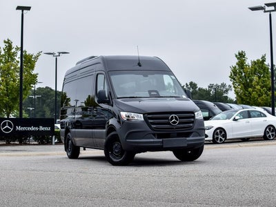 2025 Mercedes-Benz Sprinter Passenger Van Passenger 144 WB