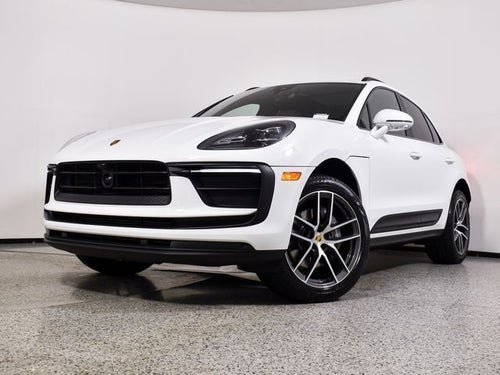 2025 Porsche Macan Base