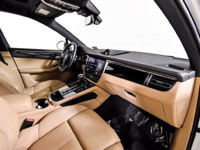 2024 Porsche Macan S