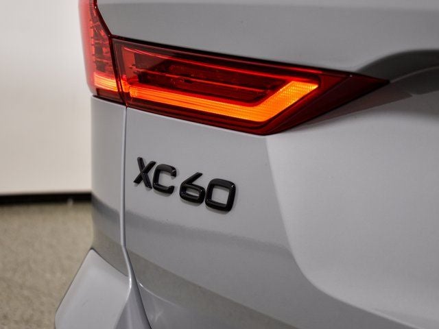 2024 Volvo XC60 Recharge Plug-In Hybrid Ultimate