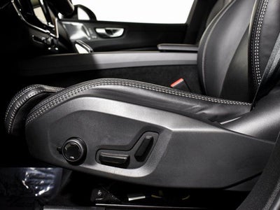 2024 Volvo XC60 Recharge Plug-In Hybrid Ultimate