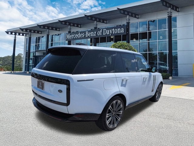 2023 Land Rover Range Rover SE