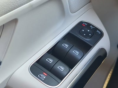 2025 Mercedes-Benz GLB GLB 250